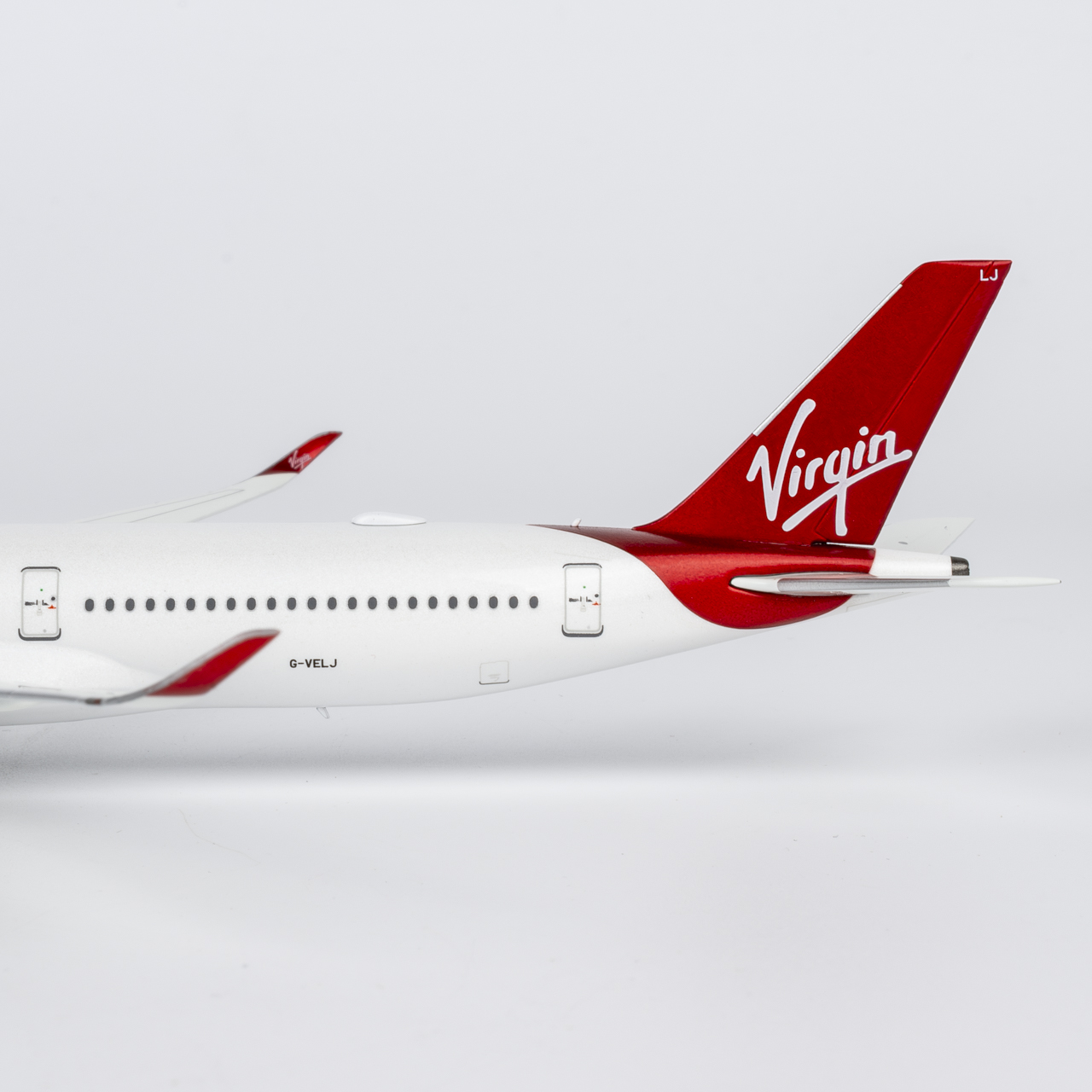 NG Models 1:400 Virgin Atlantic Airways G-VELJ Airbus A350-1000 - Image 4