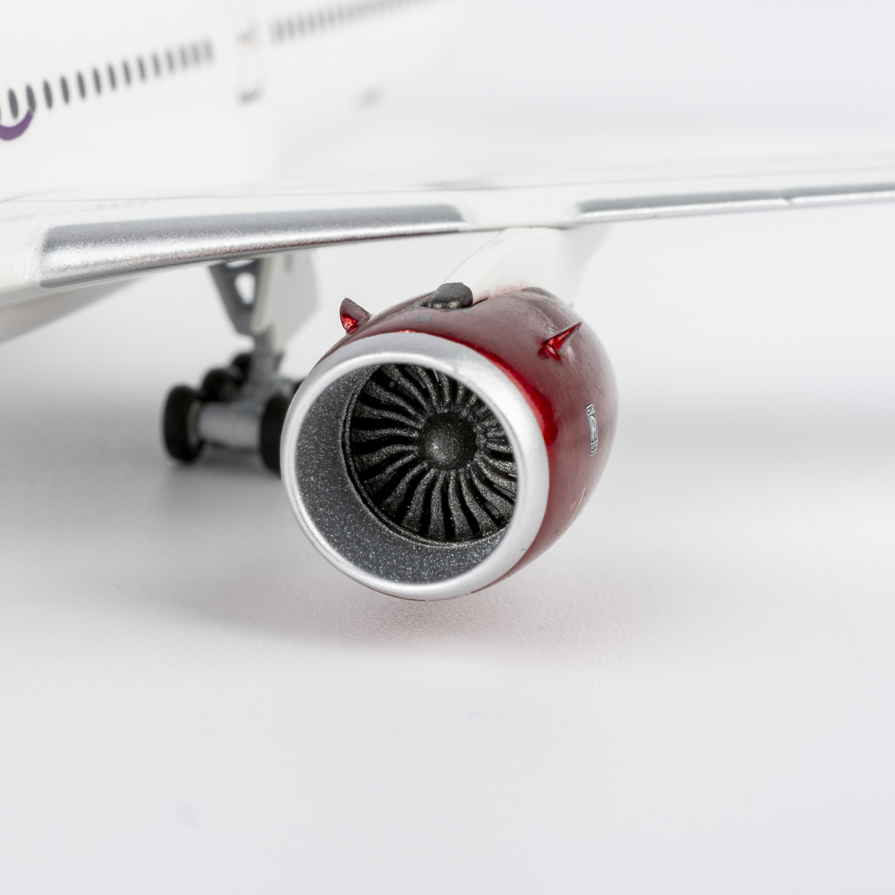 NG Models 1:400 Virgin Atlantic Airways G-VNVR Airbus A350-1000 - Image 9