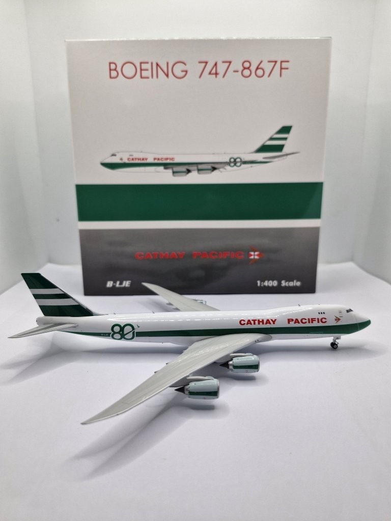 Phoenix 1:400 Cathay Pacific Cargo B-LJE Boeing 747-8F - Image 2