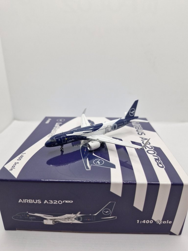 Phoenix 1:400 Lufthansa D-AING Airbus A320-Neo
