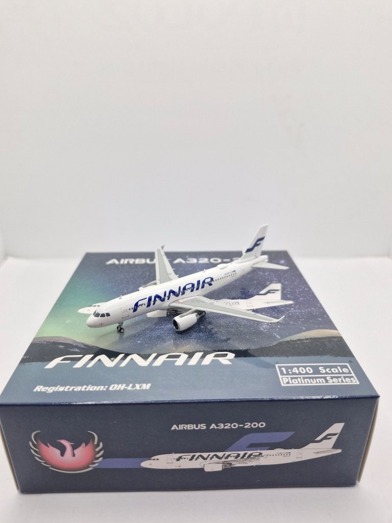 FINNAIR A320-200 フィンエアー エアバス ph 1:400 Phoenix 1:400 Finnair OH-LXM Airbus A320-200 - Bedfordshire