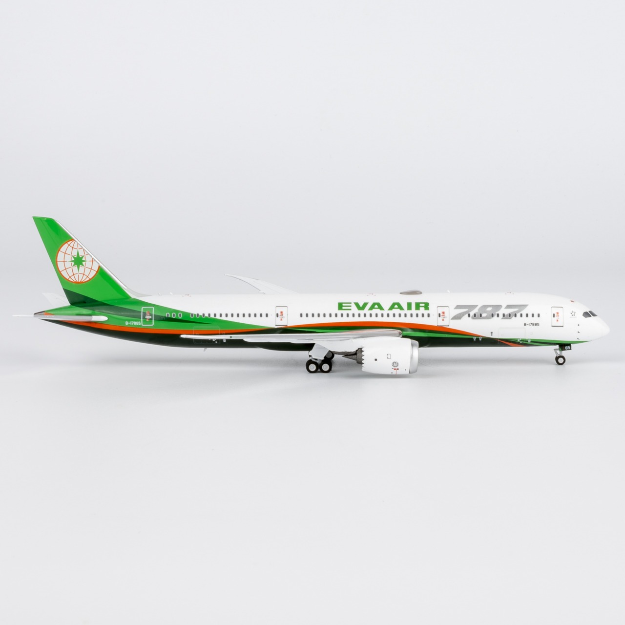 NG Models 1:400 EVA Air B-17885 Boeing 787-9 - Image 6
