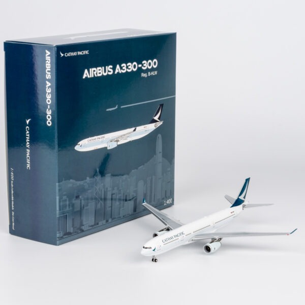 NG Models 1:400 Cathay Pacific Airways B-HLW Airbus A330-300