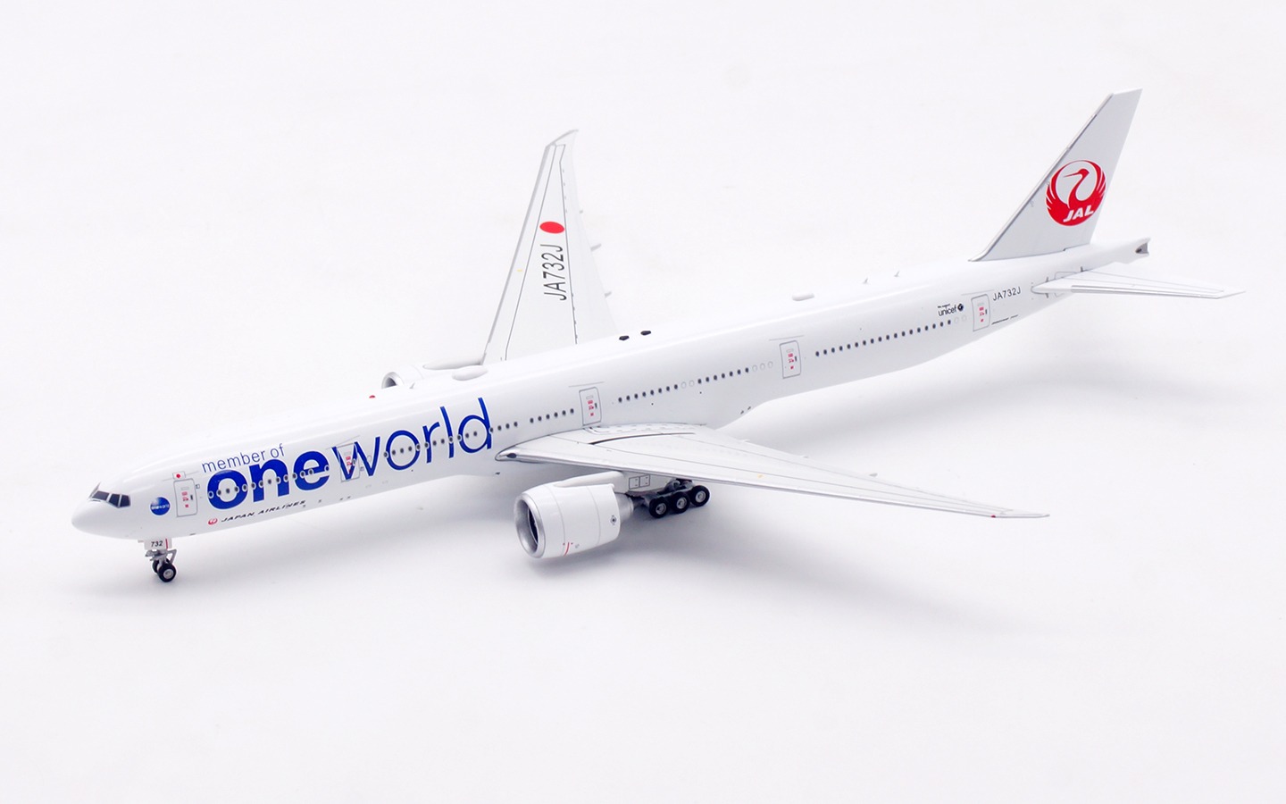 Aviation 400 1:400 JAL Japan Airlines JA732J Boeing 777-300