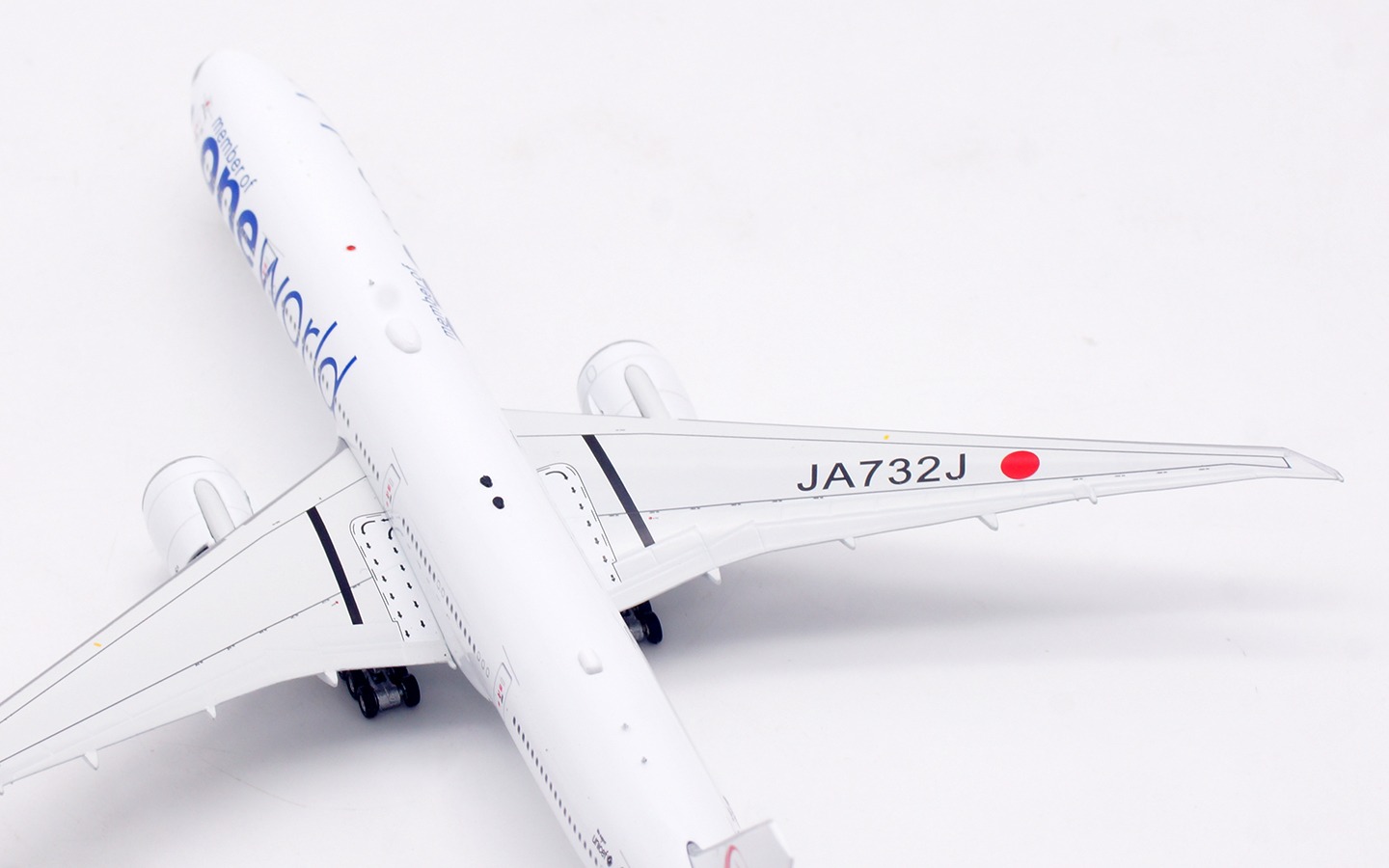 Aviation 400 1:400 JAL Japan Airlines JA732J Boeing 777-300