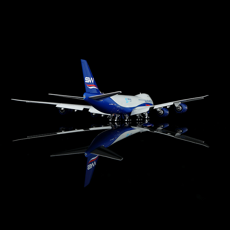 航空機・ヘリコプター hogan silk way west airlines 747-8 1/200