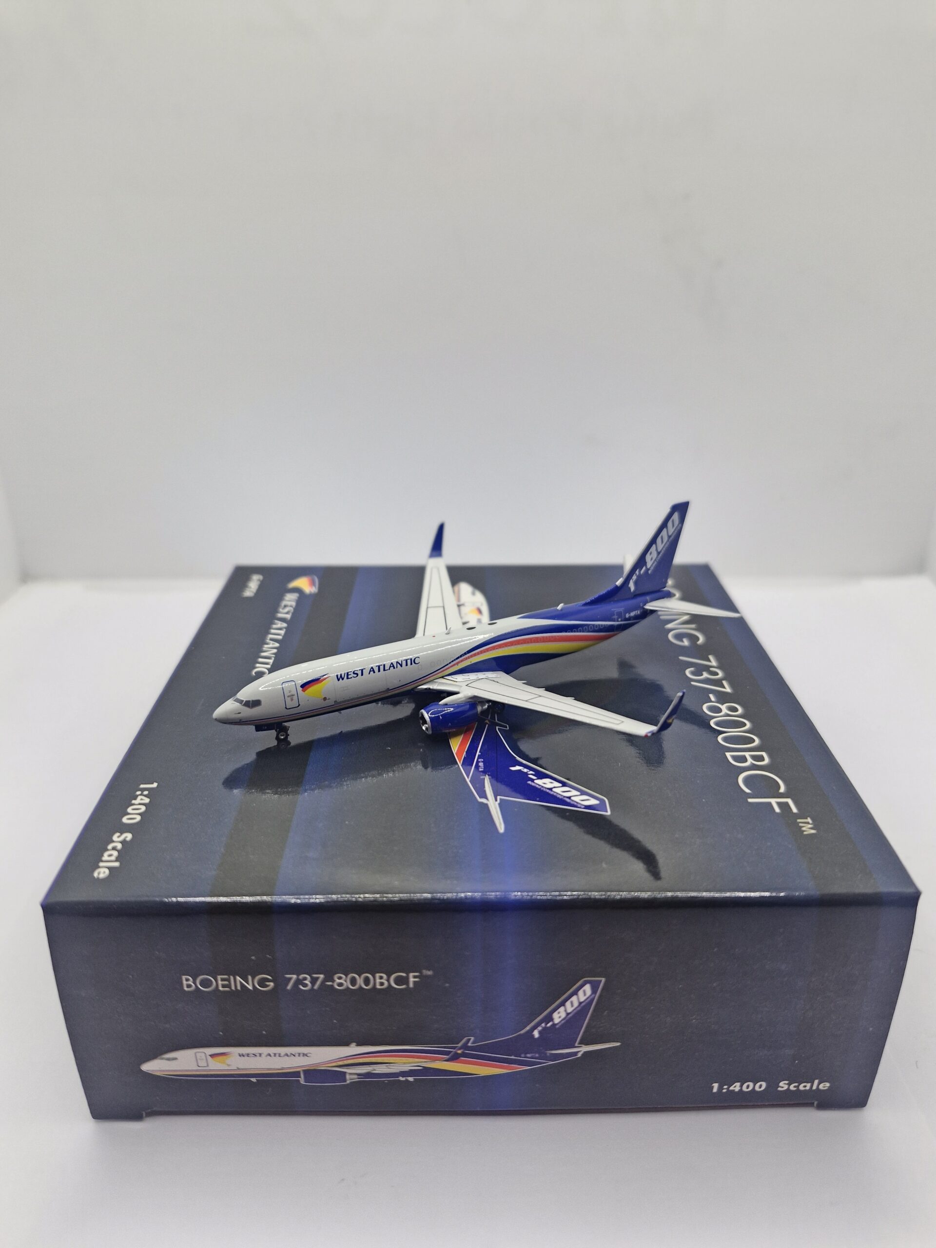 Phoenix 1:400 West Atlantic Airlines UK G-NPTA Boeing 737-800F