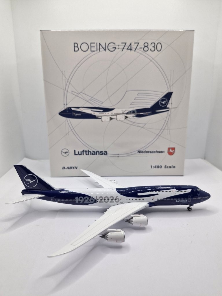 Phoenix 1:400 Lufthansa D-ABYN Boeing 747-8 - Image 2