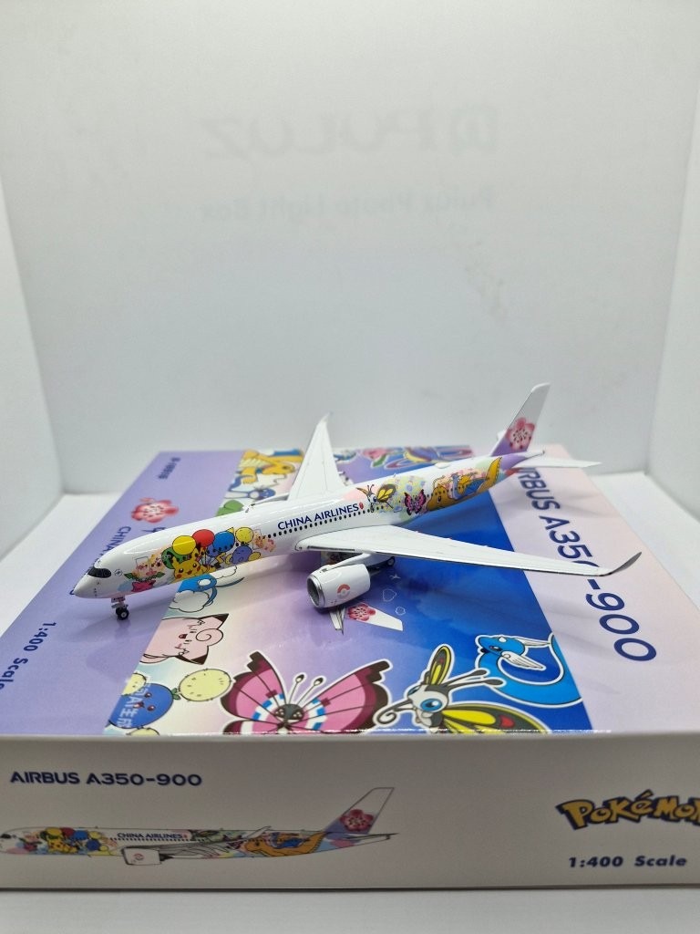 Phoenix 1:400 China Airlines B-18916 Airbus A350-900