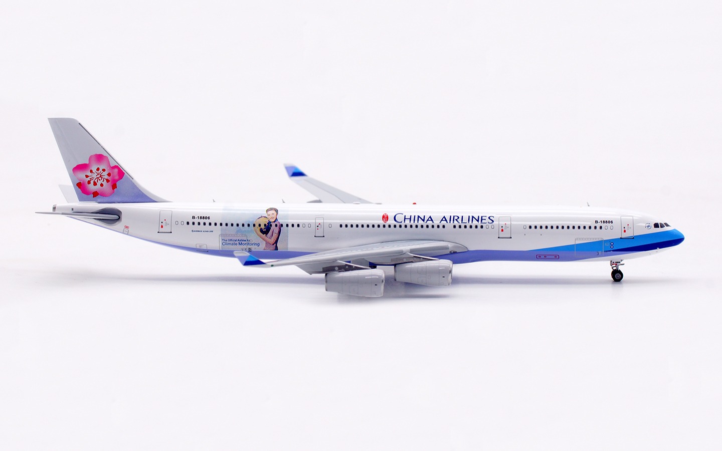 Aviation 400 1:400 China Airlines B-18806 Airbus A340-300 - Image 10
