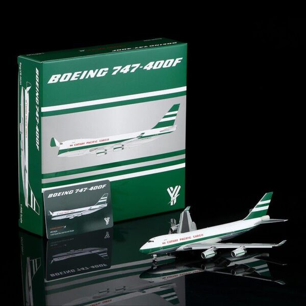 YY Wings 1:400 Cathay Pacific Cargo VR-HUH Boeing 747-400F [FLAPS DOWN]