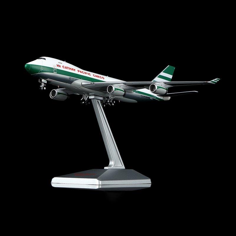 YY Wings 1:400 Cathay Pacific Cargo VR-HUH Boeing 747-400F - Image 11