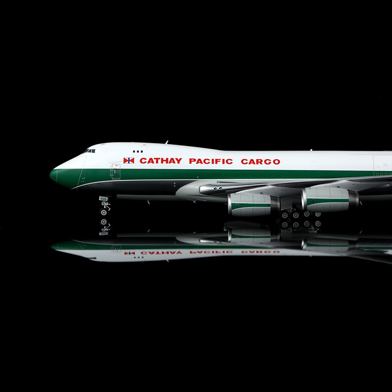 SQ Wings 1:200 Cathay Pacific Cargo VR-HUH Boeing 747-400F - Image 4