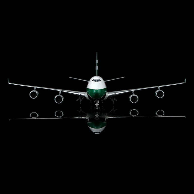 SQ Wings 1:200 Cathay Pacific Cargo VR-HUH Boeing 747-400F - Image 8