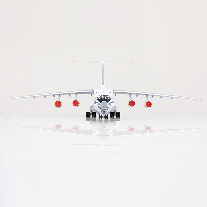 SQ Wings 1:200 Russia Air Force Red 01 Ilyushin IL-76 - Image 6