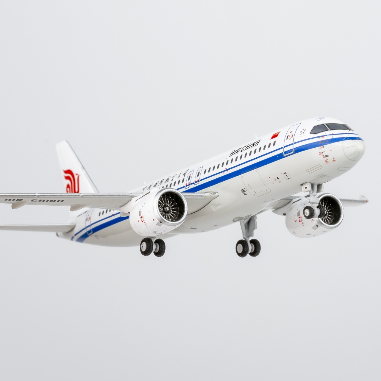 NG Models 1:400 Air China B-919Y Comac C919 - Image 7