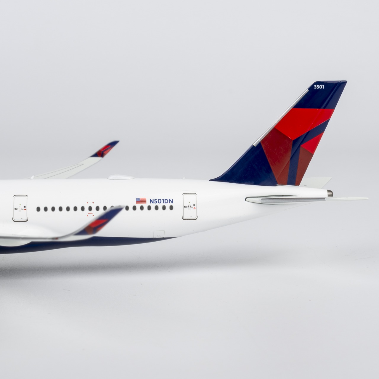 NG Models 1:400 Delta Airlines N501DN Airbus A350-900 - Image 4