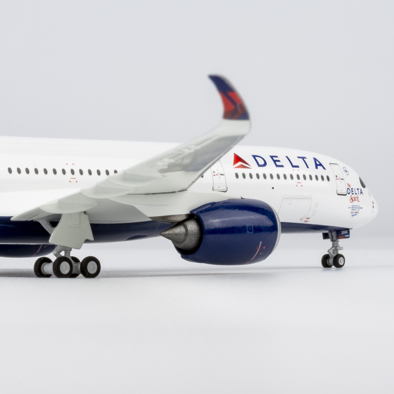 NG Models 1:400 Delta Airlines N502DN Airbus A350-900 - Image 8