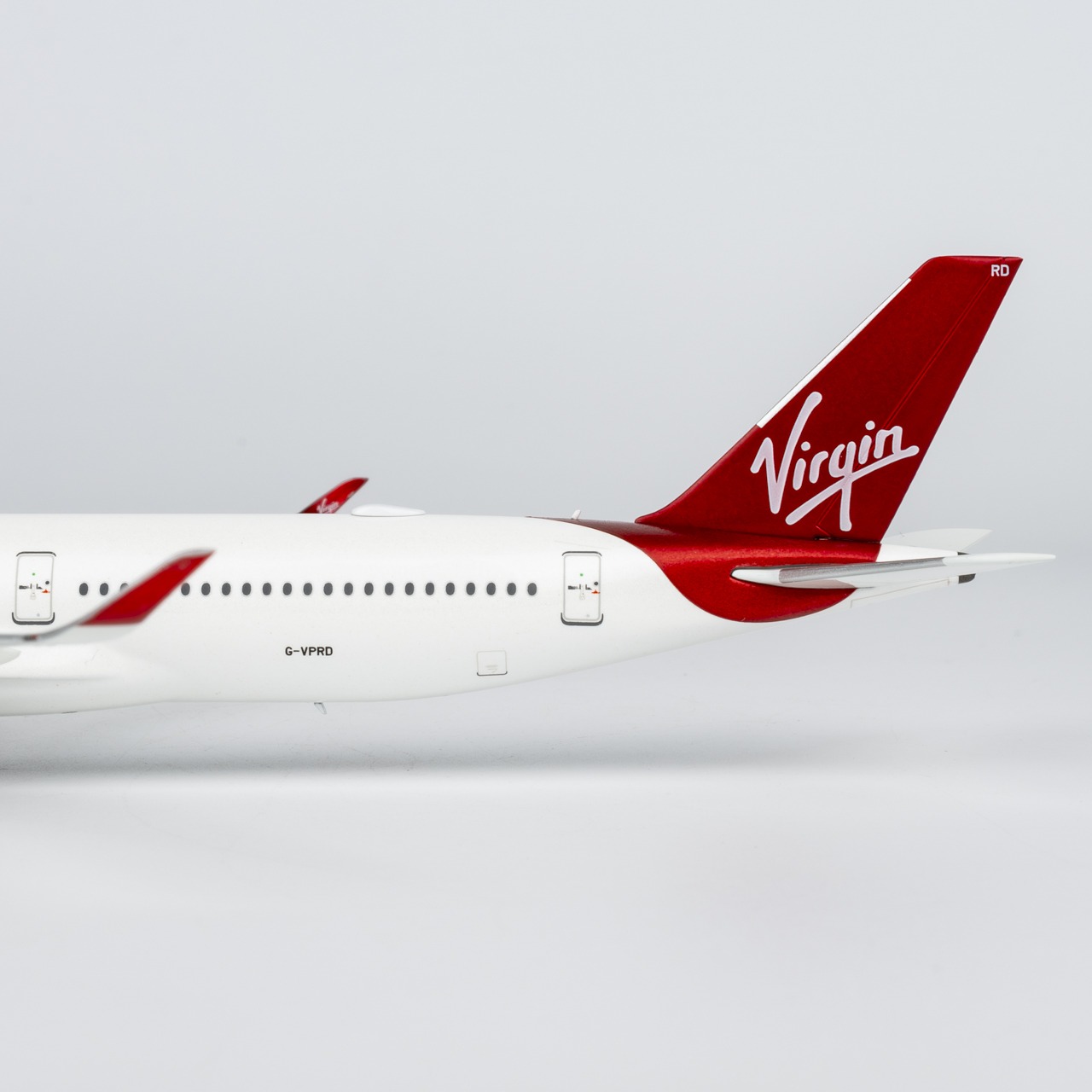 NG Models 1:400 Virgin Atlantic Airways G-VPRD Airbus A350-1000 - Image 4
