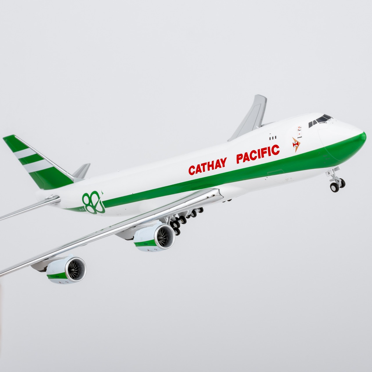 NG Models 1:400 Cathay Pacific Cargo B-LJE Boeing 747-8F - Image 8