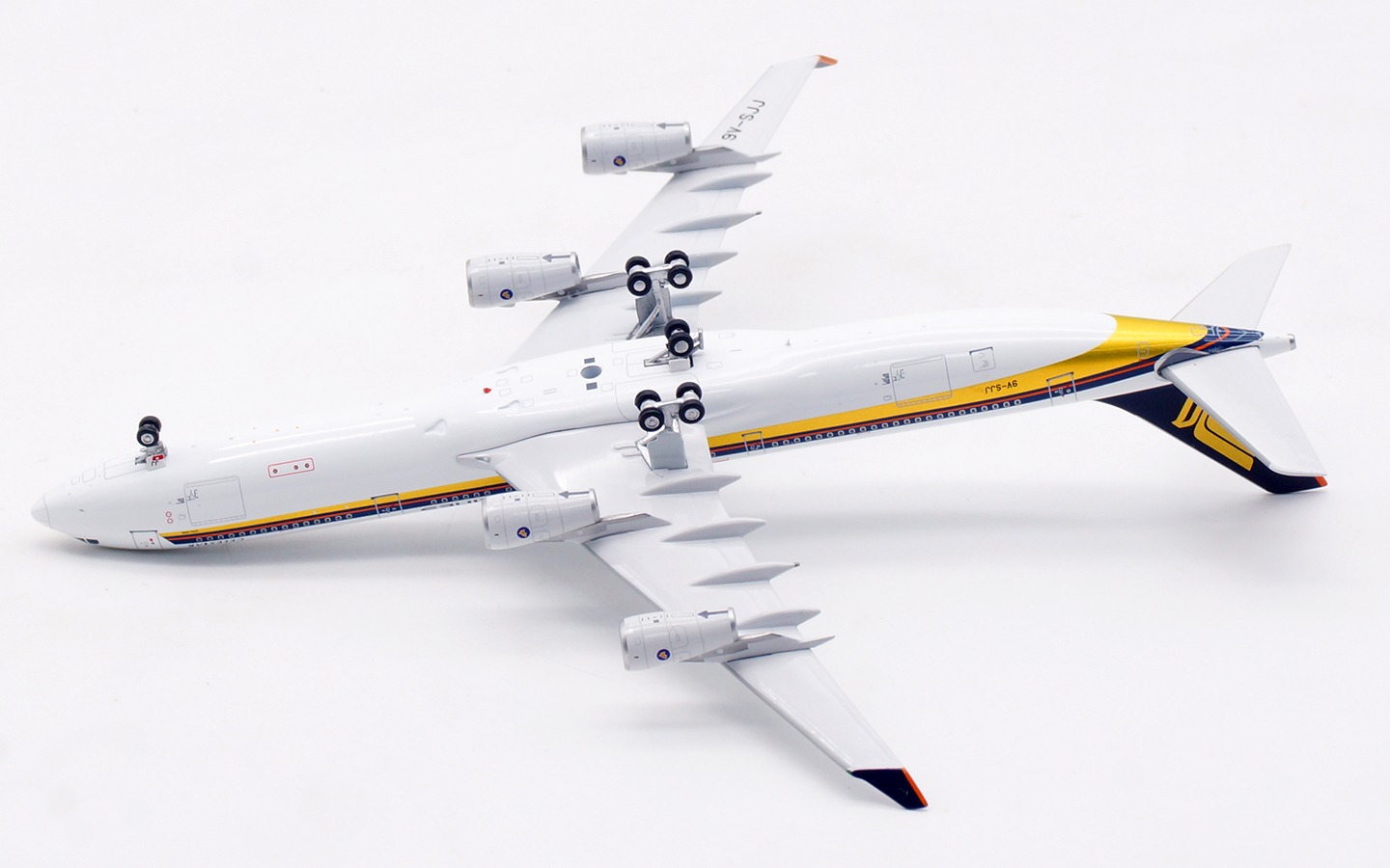Aviation 400 1:400 Singapore Airlines 9V-SJJ Airbus A340-300 - Image 6