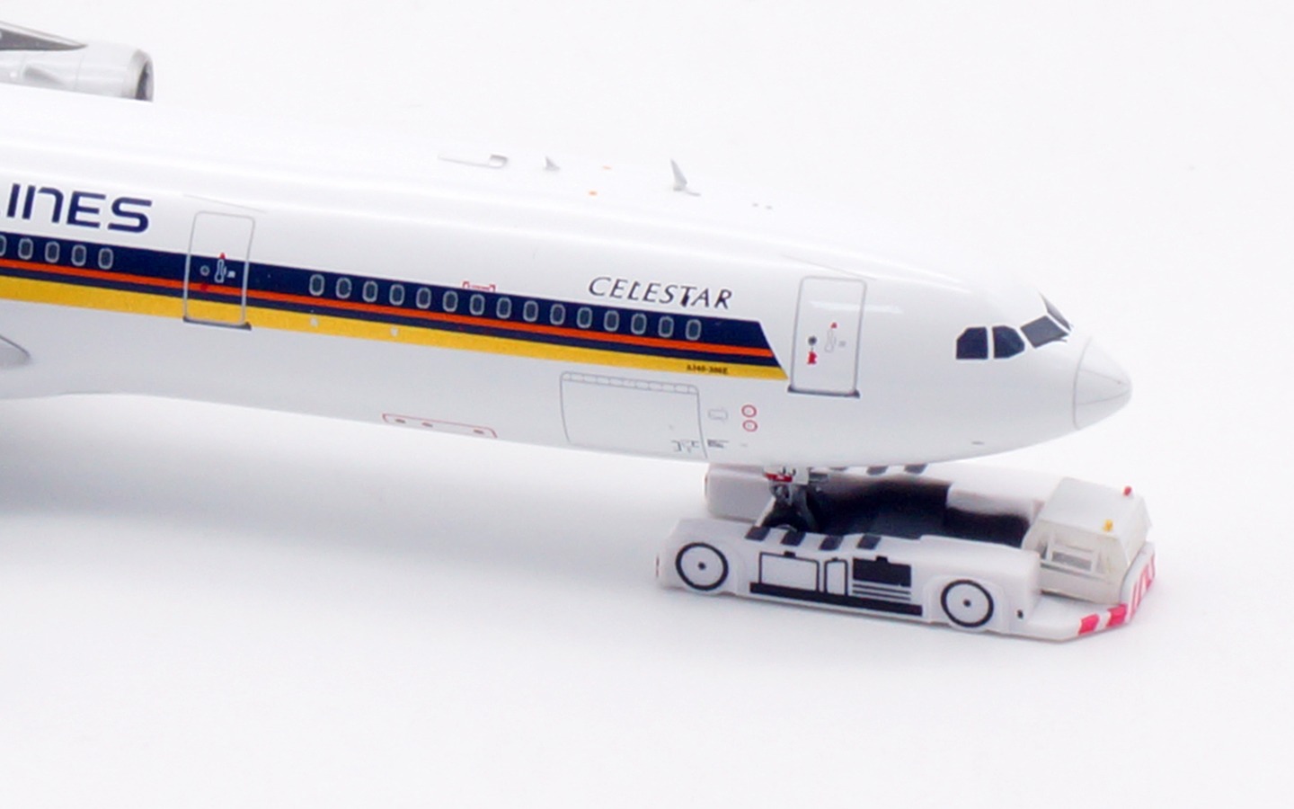 Aviation 400 1:400 Singapore Airlines 9V-SJJ Airbus A340-300 - Image 8