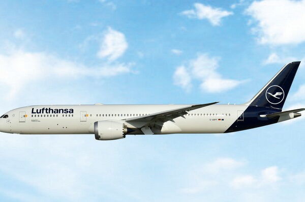 Phoenix 1:400 Lufthansa D-ABPF Boeing 787-9 *** PRE-ORDER - DUE JUNE / JULY 2026 ***