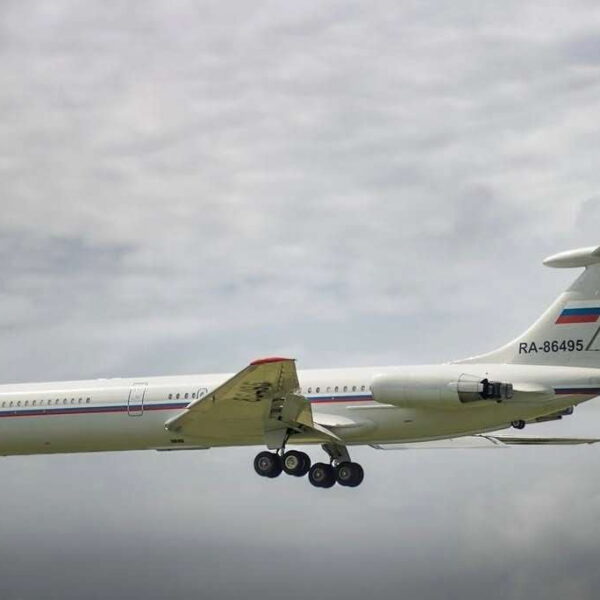 Phoenix 1:400 Rossiya Russian Air Force RA-86495 Ilyushin IL-62  *** PRE-ORDER - DUE JUNE / JULY 2026 ***