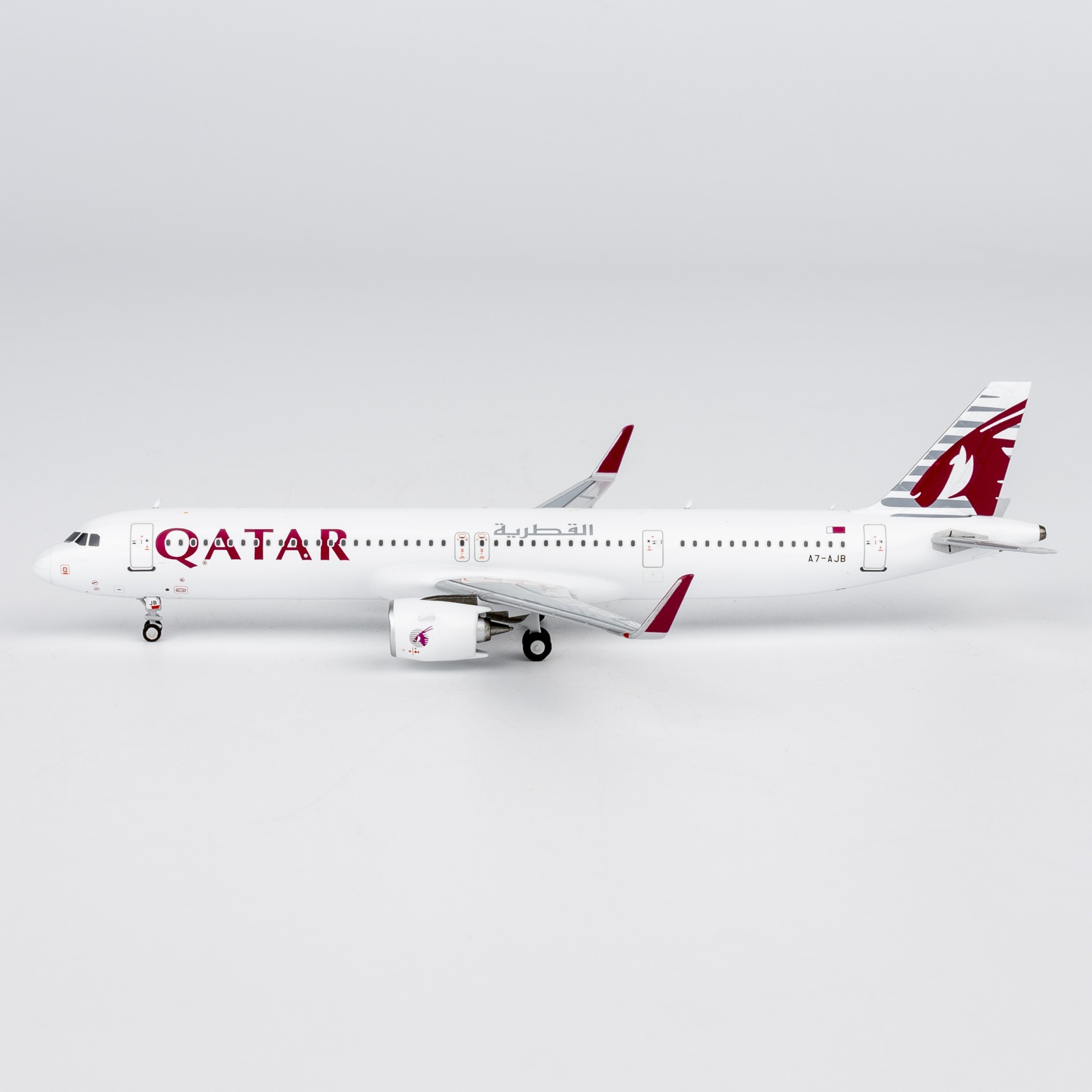 NG Models 1:400 Qatar Airways A7-AJB Airbus A321-Neo - Image 2