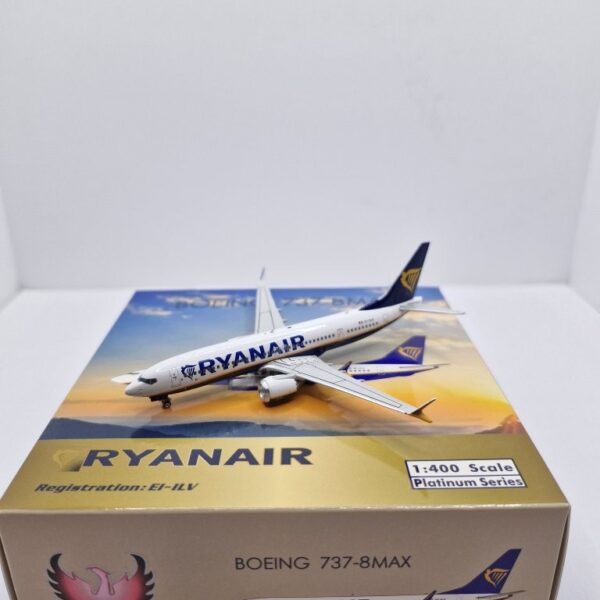 Phoenix 1:400 Ryanair EI-ILV Boeing 737-MAX 8