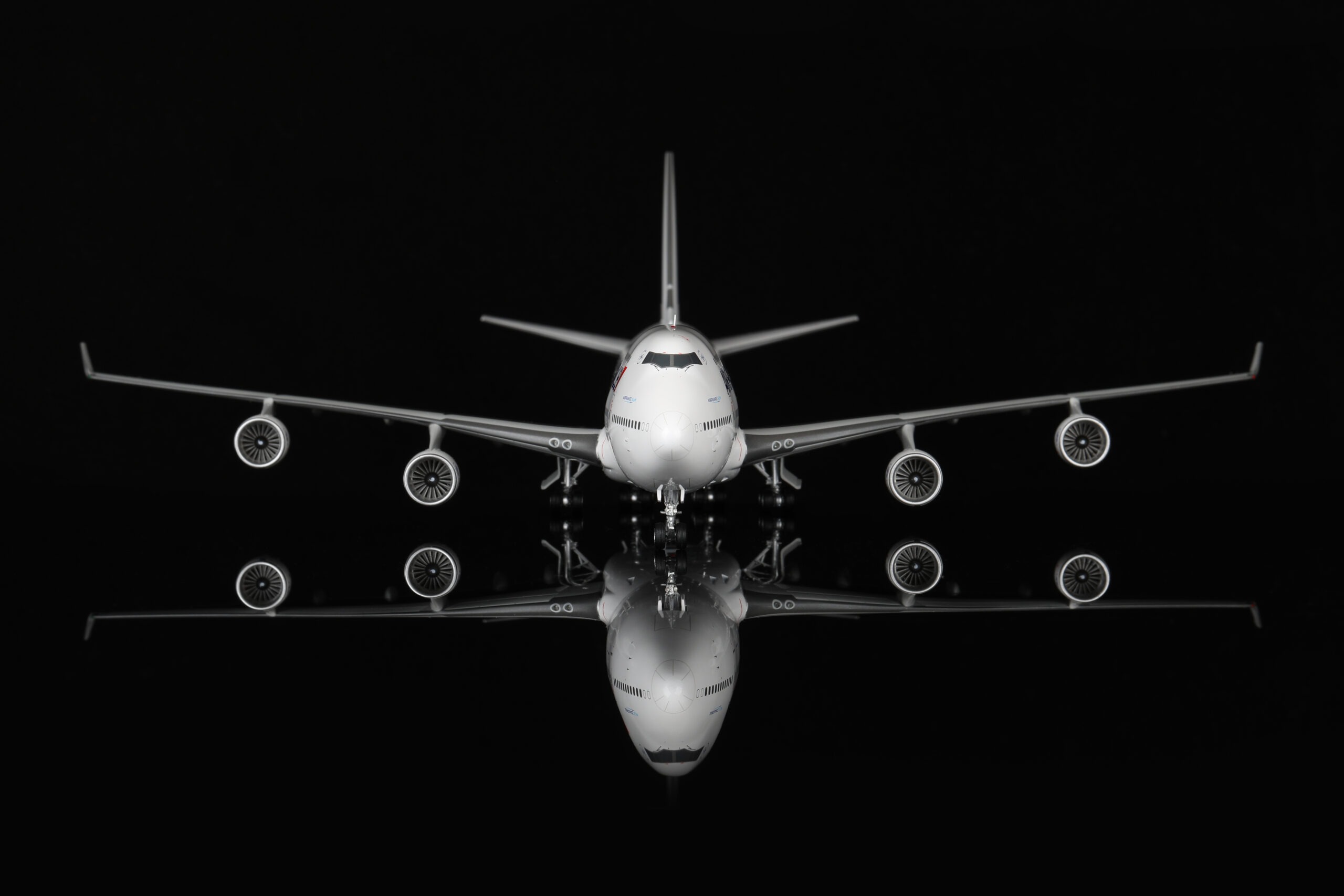 SQ Wings 1:200 Air France F-GITH Boeing 747-400 - Image 2