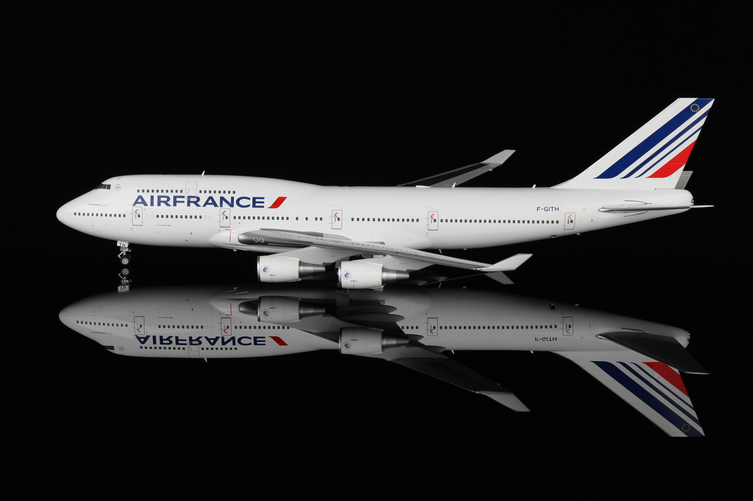 SQ Wings 1:200 Air France F-GITH Boeing 747-400 - Image 3