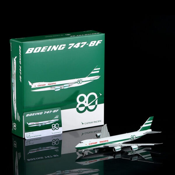 YY Wings 1:400 Cathay Pacific Cargo B-LJE Boeing 747-8F [FLAPS DOWN]
