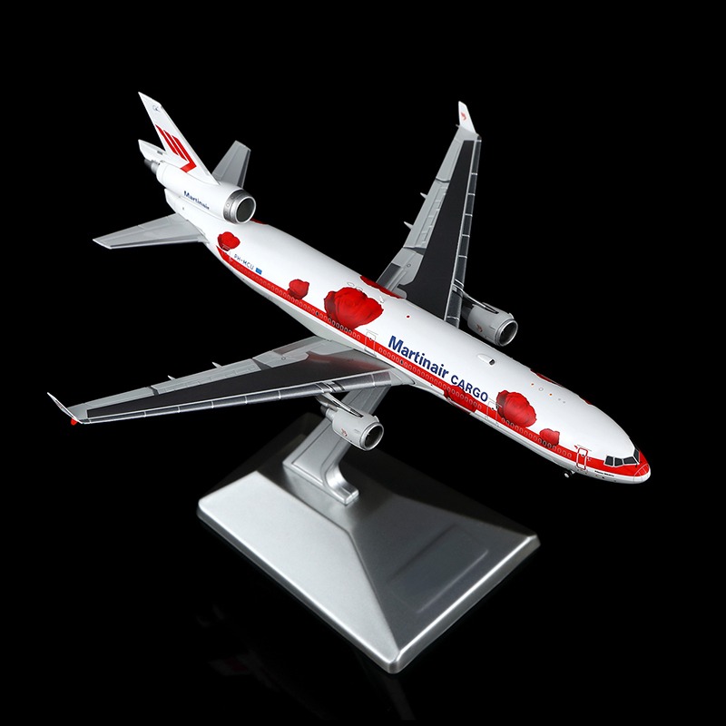 YY Wings 1:400 Martinair Cargo PH-MCU McDonnell Douglas MD-11F - Image 3