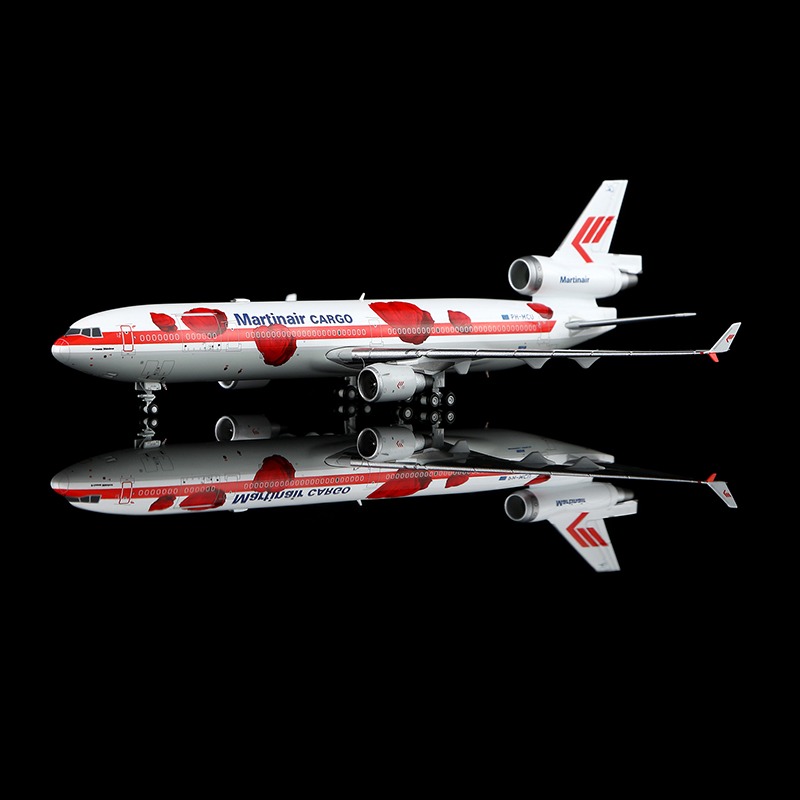 YY Wings 1:400 Martinair Cargo PH-MCU McDonnell Douglas MD-11F - Image 6