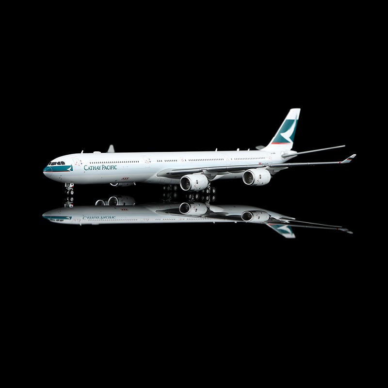 YY Wings 1:400 Cathay Pacific Airways B-HQB Airbus A340-600 - Image 5