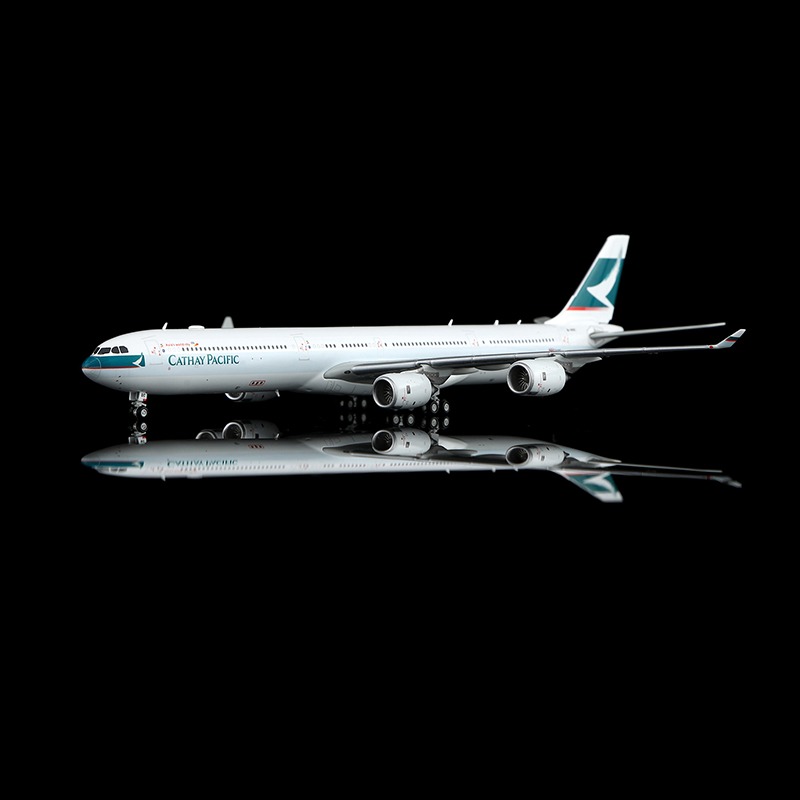 YY Wings 1:400 Cathay Pacific Airways B-HQC Airbus A340-600 - Image 5