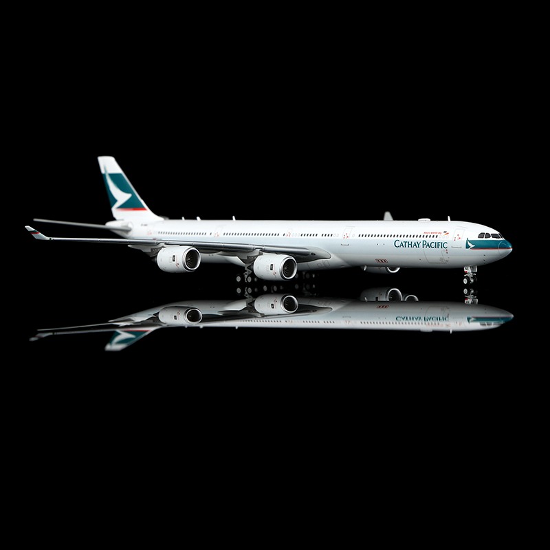 YY Wings 1:400 Cathay Pacific Airways B-HQC Airbus A340-600 - Image 6