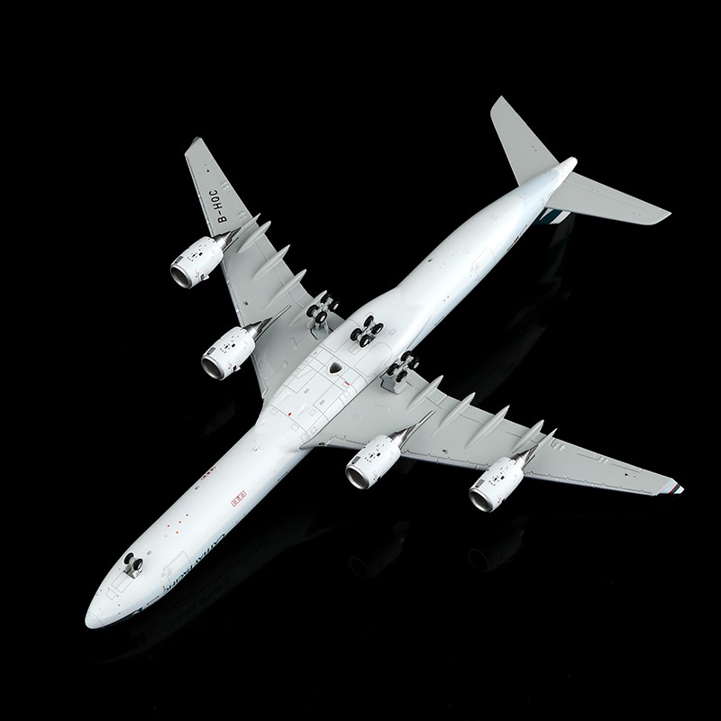 YY Wings 1:400 Cathay Pacific Airways B-HQC Airbus A340-600 - Image 9