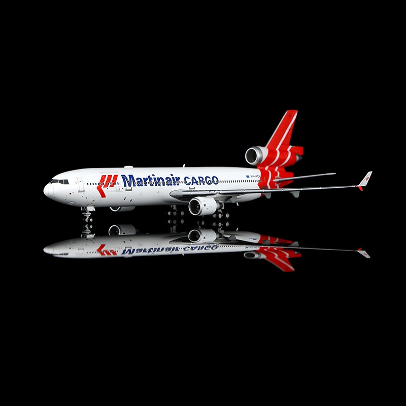 YY Wings 1:400 Martinair Cargo PH-MCP McDonnell Douglas MD-11F - Image 5