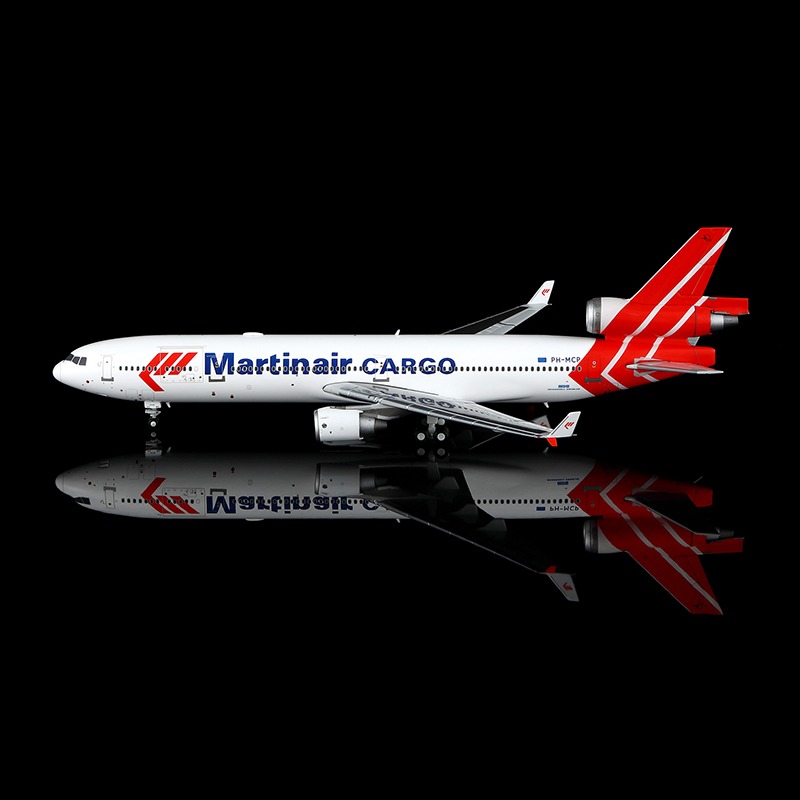 YY Wings 1:400 Martinair Cargo PH-MCP McDonnell Douglas MD-11F - Image 12