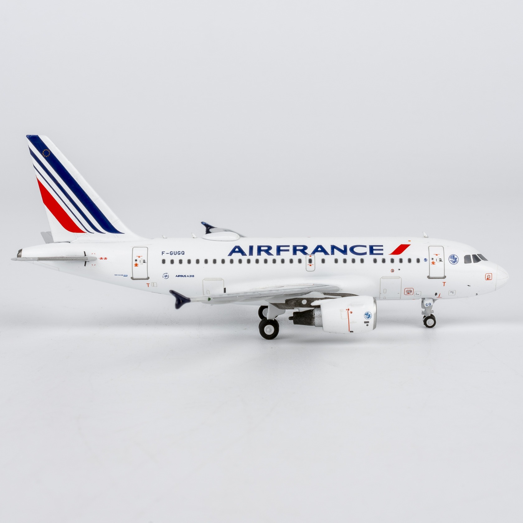 NG Models 1:400 Air France F-GUGQ Airbus A318-100 - Image 6