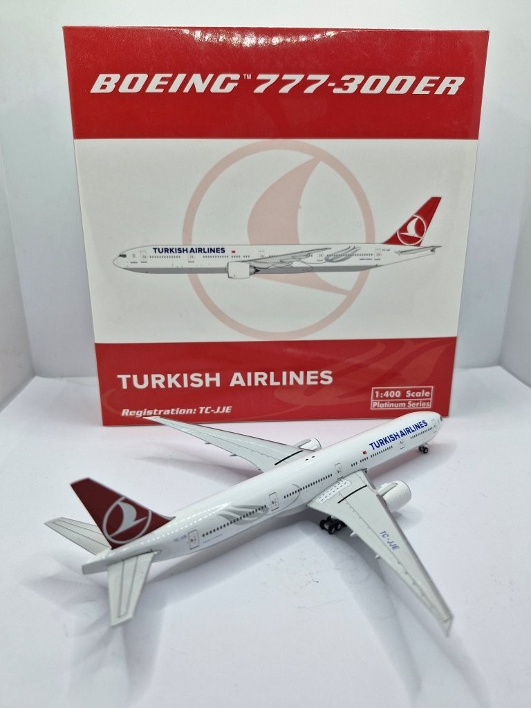 Phoenix 1:400 Turkish Airlines TC-JJE Boeing 777-300