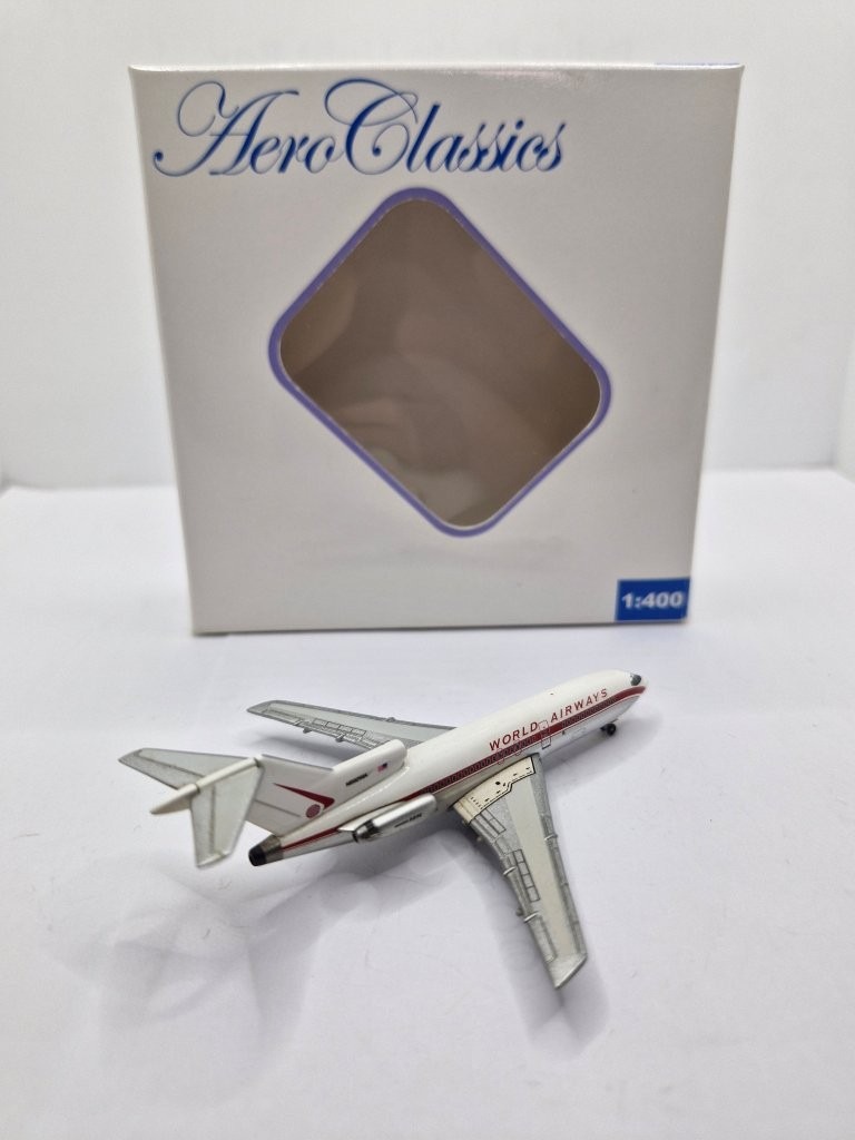 Aeroclassics 1:400 World Airways N692WA Boeing 727-100 - Image 2