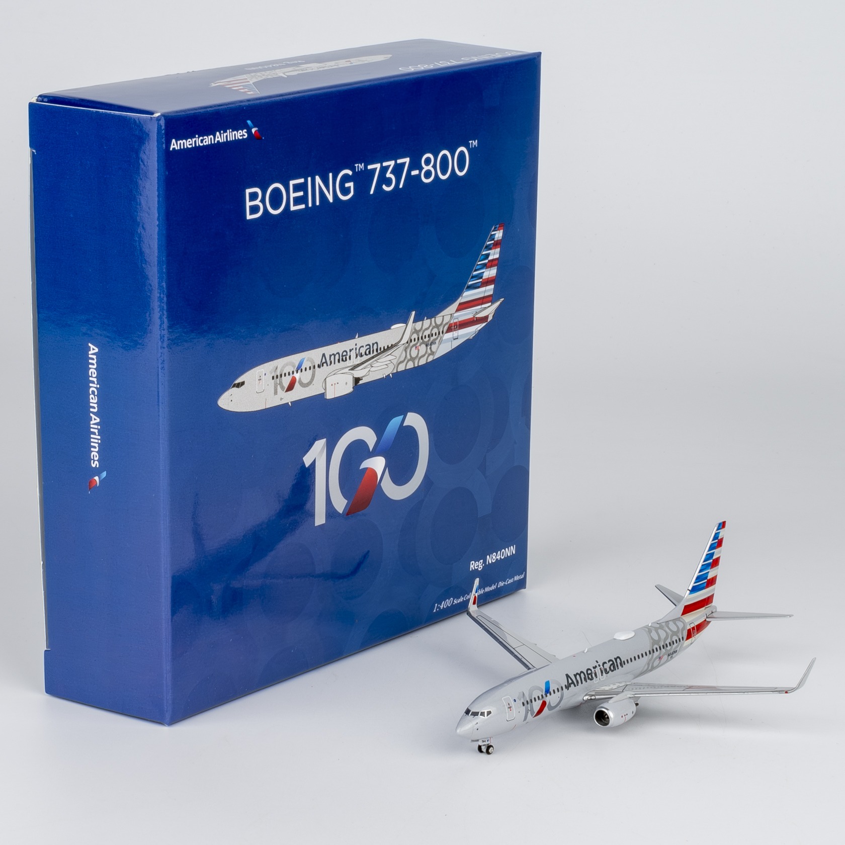 NG Models 1:400 American Airlines N840NN Boeing 737-800W