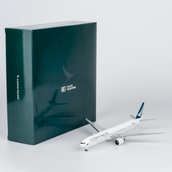 NG Models 1:400 Cathay Pacific Airways B-KPO Boeing 777-300
