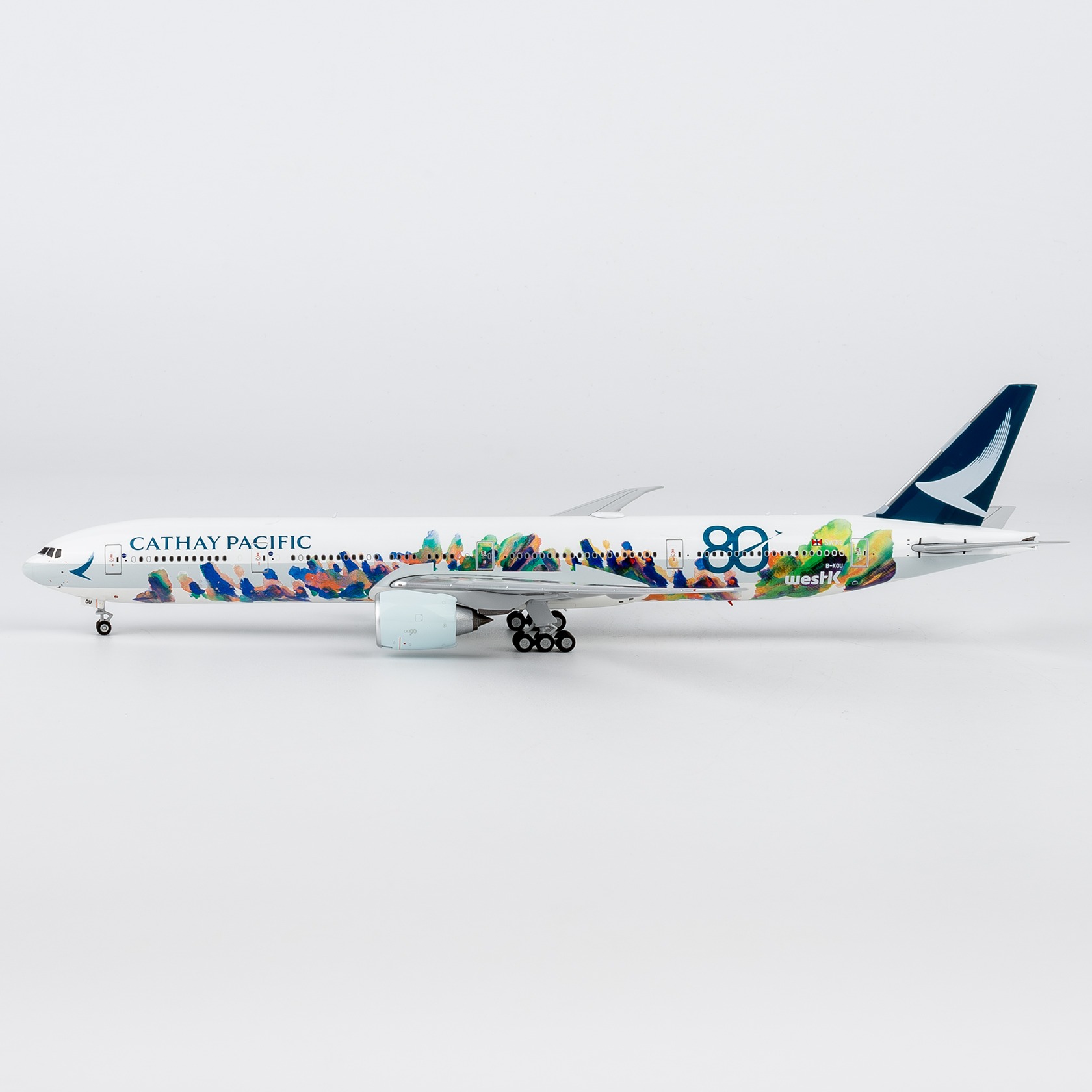 NG Models 1:400 Cathay Pacific Airways B-KQU Boeing 777-300 - Image 2