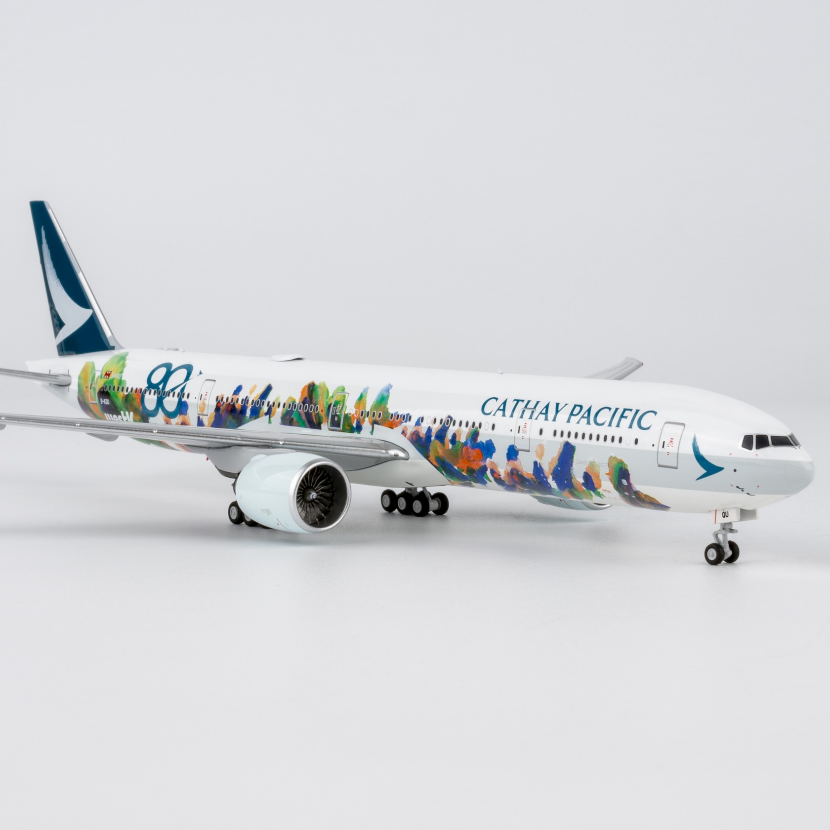 NG Models 1:400 Cathay Pacific Airways B-KQU Boeing 777-300 - Image 7