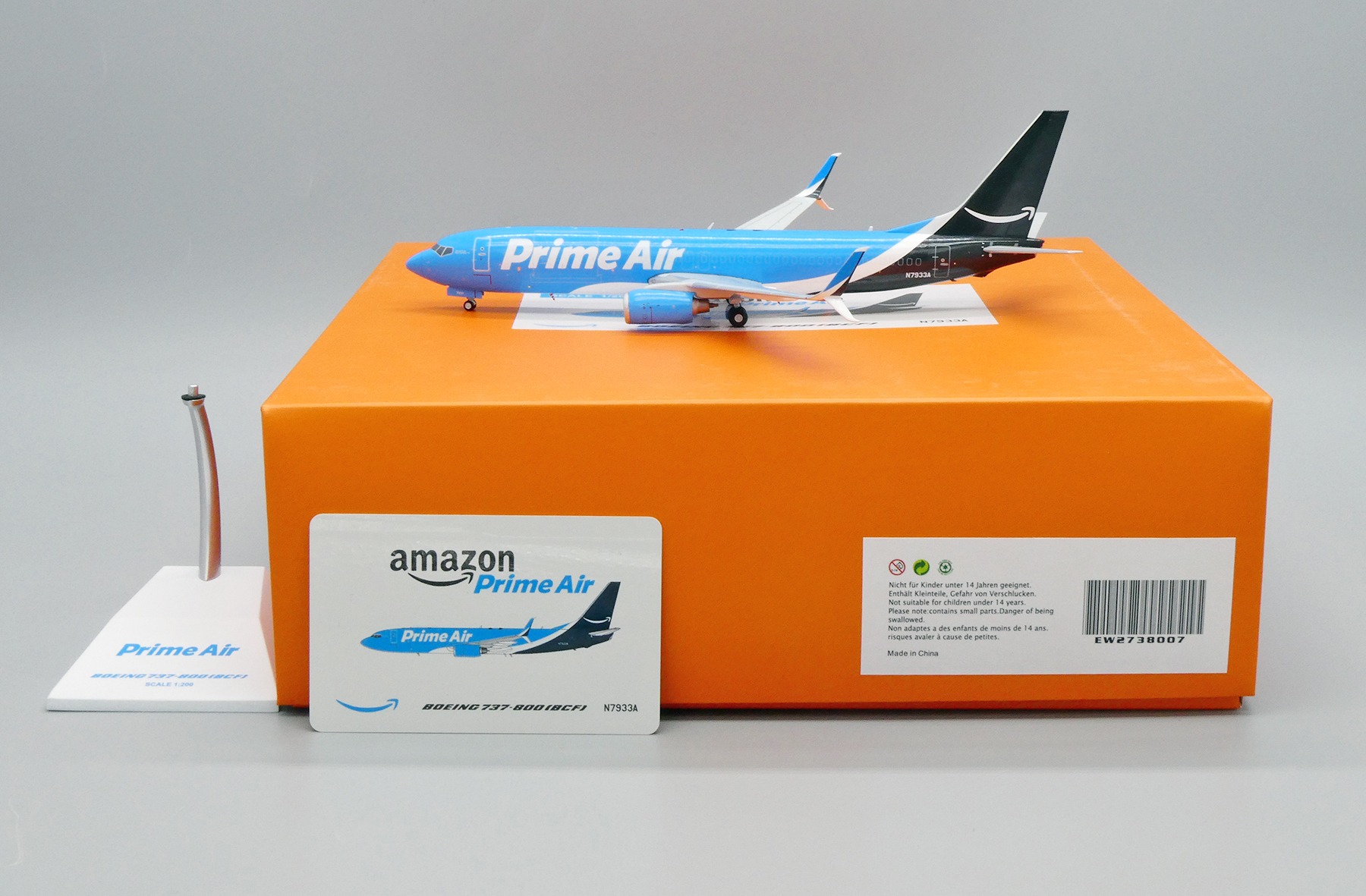 JC Wings 1:200 Amazon Prime Air N7933A Boeing 737-800SW