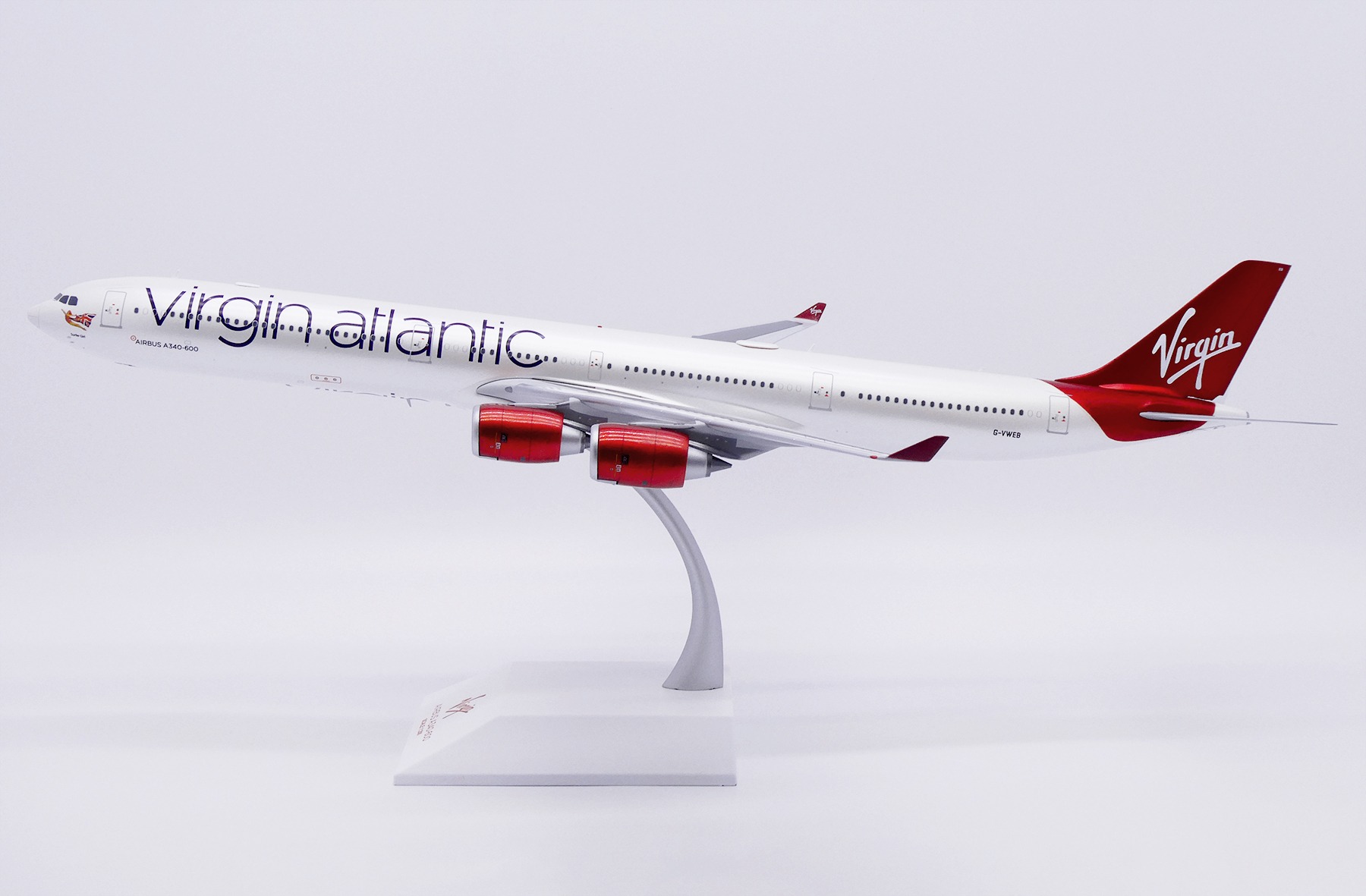JC Wings 1:200 Virgin Atlantic Airways G-VWEB Airbus A340-600 - Image 4